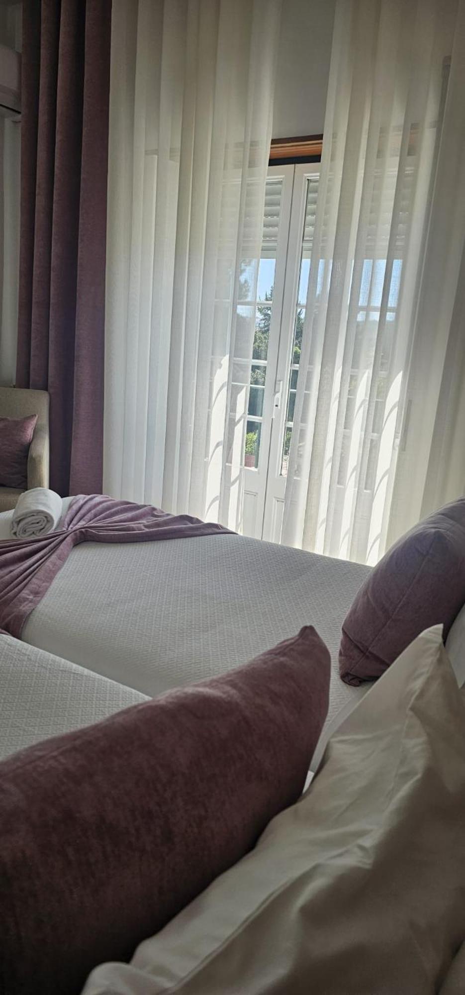 Hotel Louro Óbidos Eksteriør bilde